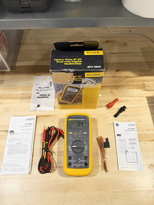 FLUKE 87V MAX TRUE RMS MULTIMETER W/ LEADS & CLIPS (TESTED) SHIPS FAST