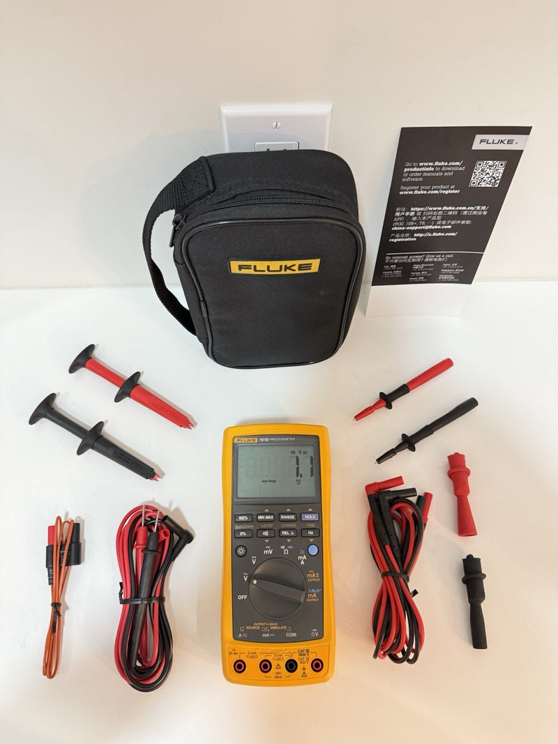 FLUKE 787B PROCESSMETER WITH ACCESSORIES & BAG TESTED