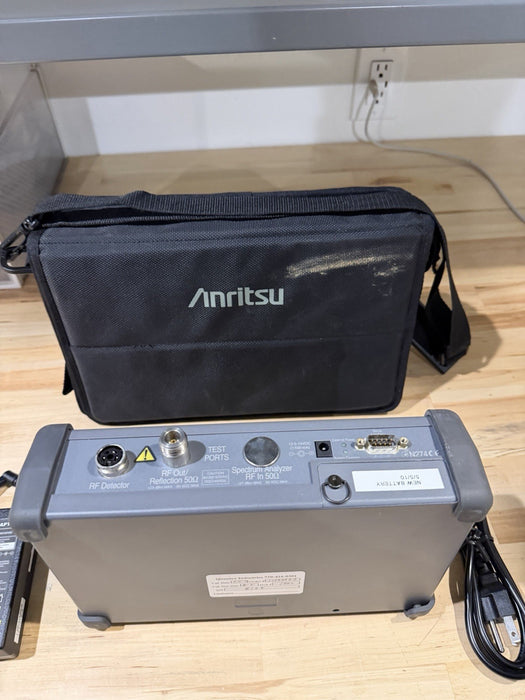 ANRITSU SITE MASTER S331C ANALYZER WITH CHARGER TESTED
