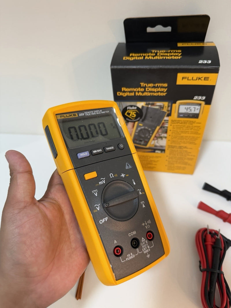 FLUKE 233 REMOTE DISPLAY AUTOMOTIVE DIGITAL MULTIMETER - 2024