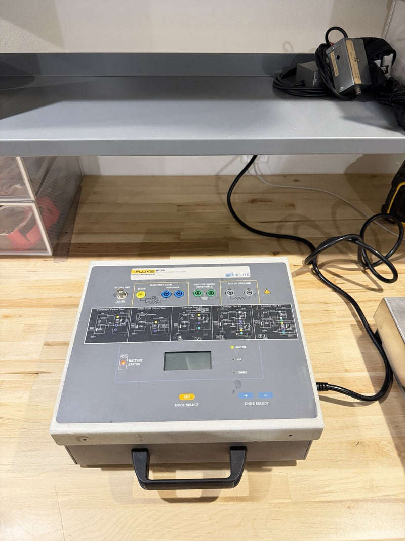 FLUKE BIOMEDICAL RF303 ELECTROSURGERY ANALYZER TESTED