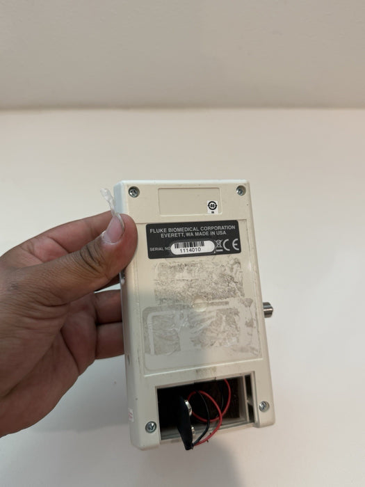 FLUKE DPM2US PRESSURE METER FOR PARTS