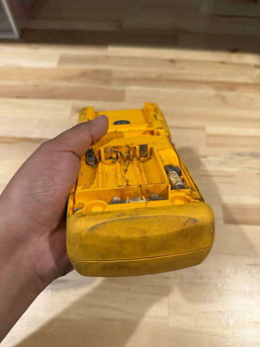 FLUKE 189 TRUE RMS MULTIMETER (PARTS ONLY)  FOR PARTS - SHIPS FAST