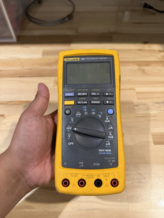 FLUKE 189 TRUE RMS MULTIMETER FOR PARTS