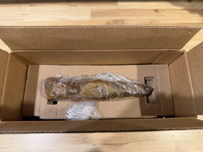 CAT 20R-8059 DIESEL INJECTOR (NEW FACTORY SEALED) FREE SHIPPING - GENUINE OEM