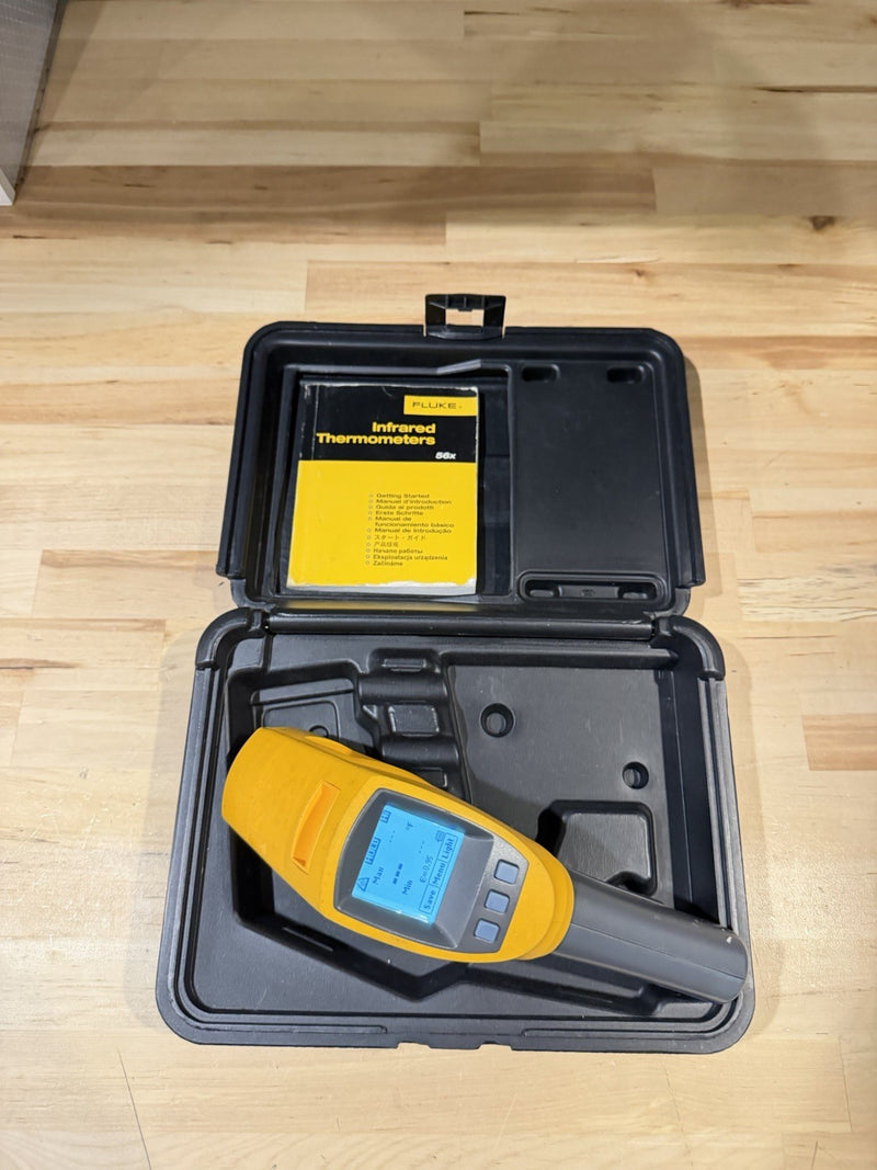 FLUKE 568 IR THERMOMETER WITH CASE TESTED
