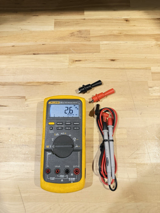 FLUKE 87V TRUE RMS MULTIMETER WITH LEADS TESTED
