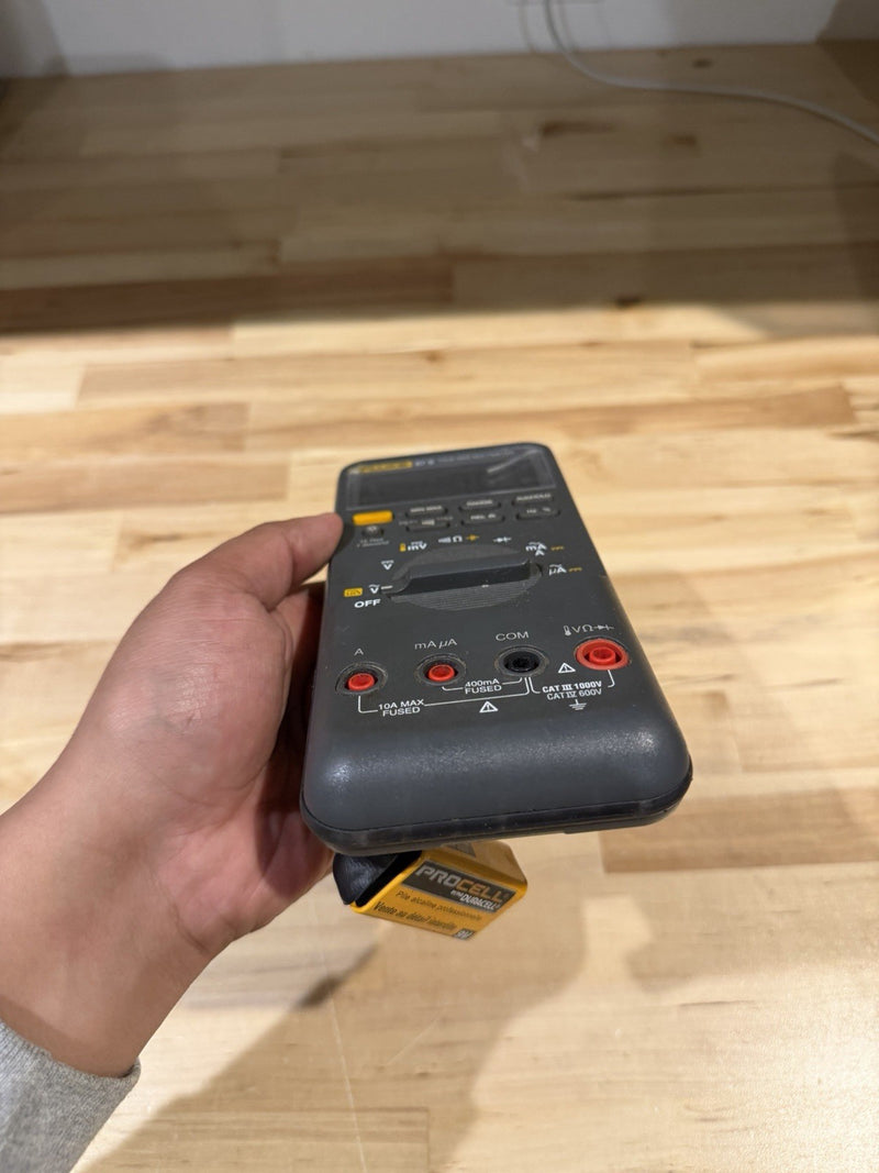 FLUKE 87V TRUE RMS MULTIMETER FOR PARTS