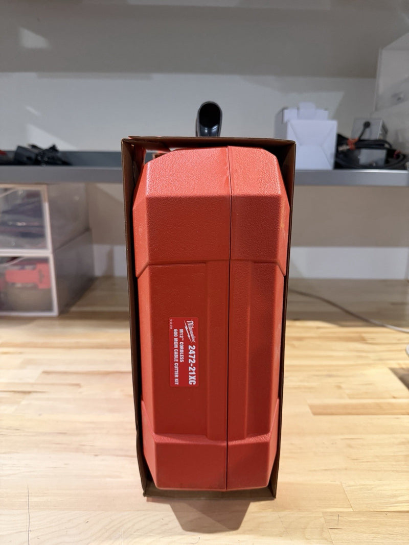 MILWAUKEE 2472-21XC M12 600 MCM CABLE CUTTER