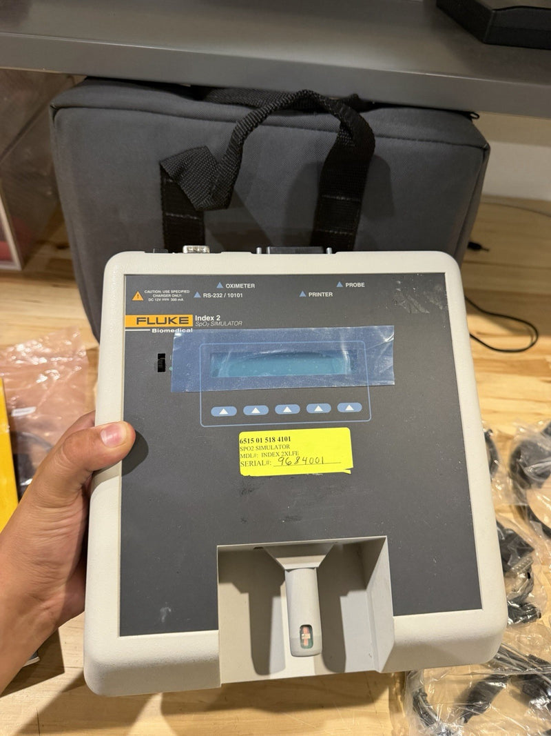 FLUKE INDEX 2 SPO2 SIMULATOR W/ ACCESSORIES (TESTED) SHIPS FREE