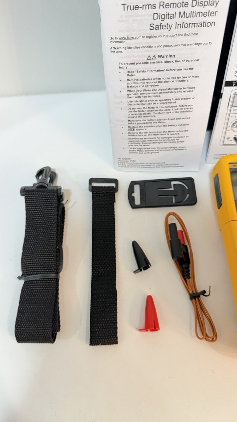 FLUKE 233 REMOTE DISPLAY AUTOMOTIVE DIGITAL MULTIMETER KIT