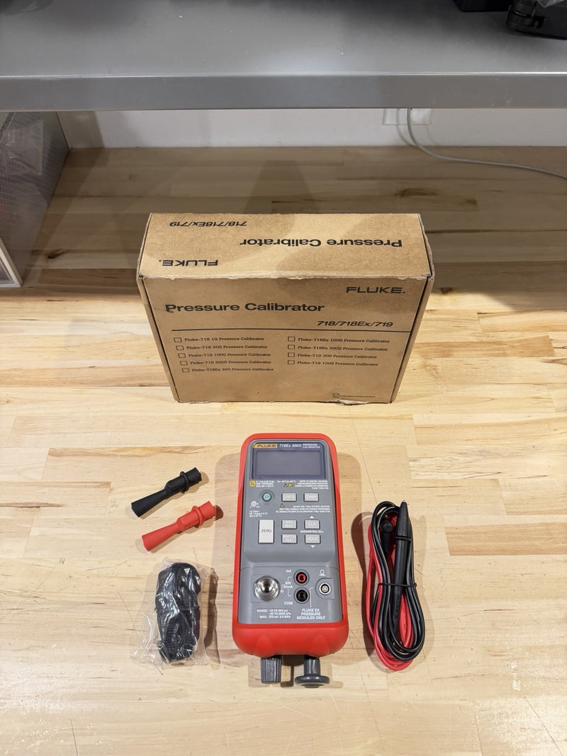 FLUKE 718EX 300G PRESSURE CALIBRATOR (NEW FACTORY SEALED) FREE SHIPPING