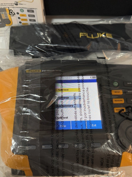 FLUKE 810 VIBRATION TESTER KIT & ACCESSORIES (NEW SEALED) FREE SHIPPING