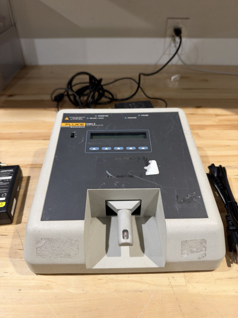 FLUKE INDEX 2 SPO2 SIMULATOR W/ ACCESSORIES (TESTED) SHIPS FREE