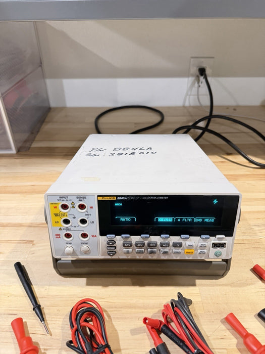 FLUKE 8846A 6 1/2 PRECISION DIGITAL MULTIMETER (TESTED) W / LEADS & CLIPS