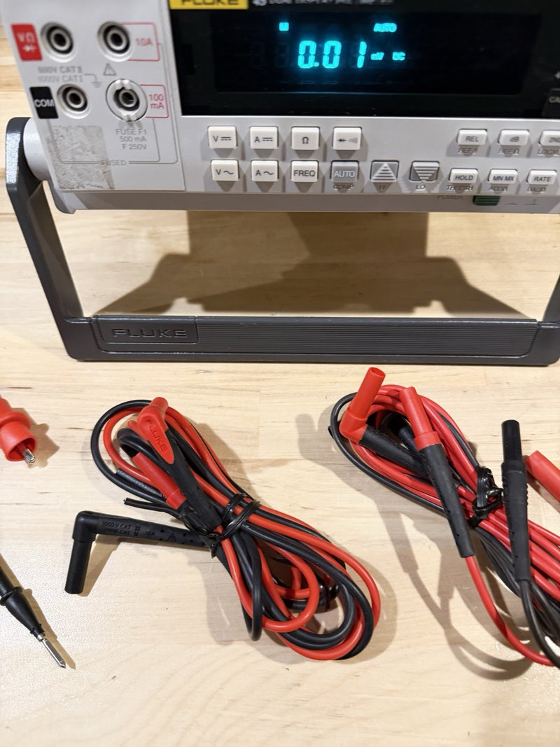 FLUKE 45 DUAL DISPLAY MULTIMETER WITH LEADS & CLIPS TESTED