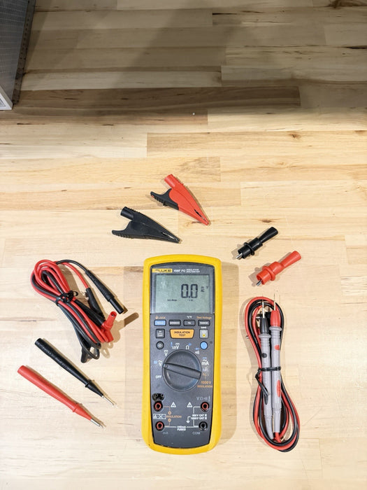 FLUKE 1587 FC INSULATION MULTIMETER W/ LEADS (TESTED) SHIPS FAST