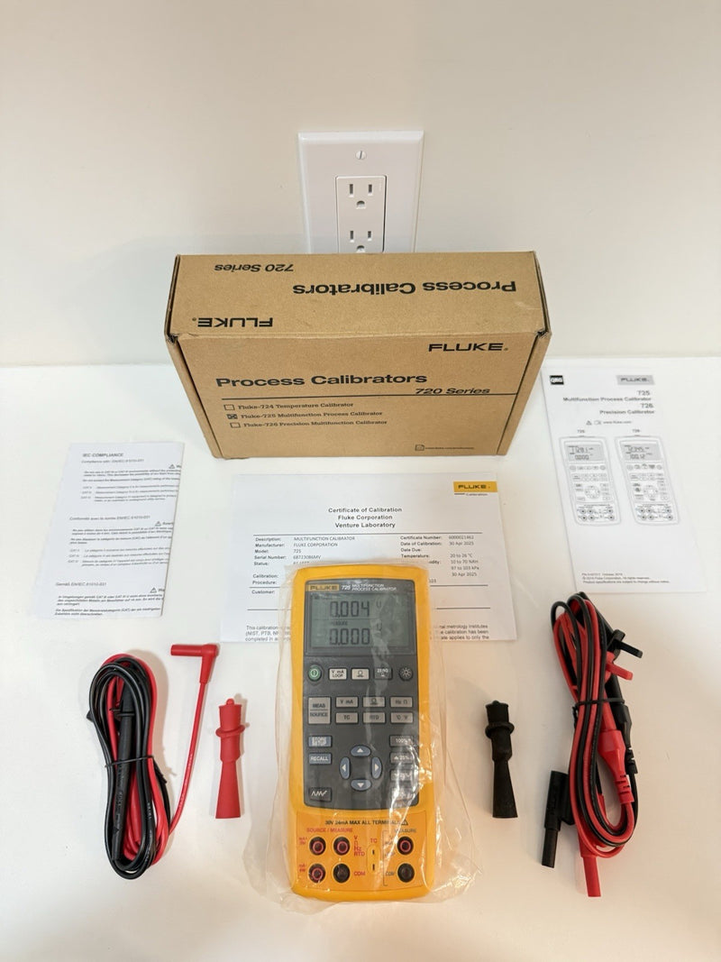 FLUKE 725 MULTIFUNCTION PROCESS CALIBRATOR CALIBRATED 2025