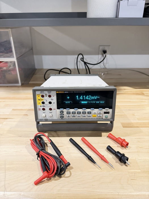 FLUKE 8846A 6 1/2 PRECISION DIGITAL MULTIMETER (TESTED) W / LEADS & CLIPS