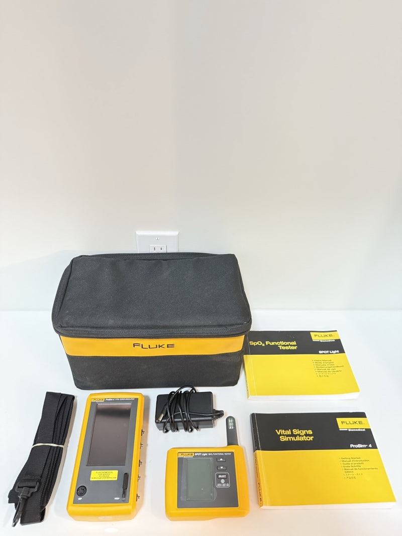 FLUKE BIOMEDICAL PROSIM 4 & SPOT LIGHT KIT WITH BAG & CHARGER TESTED