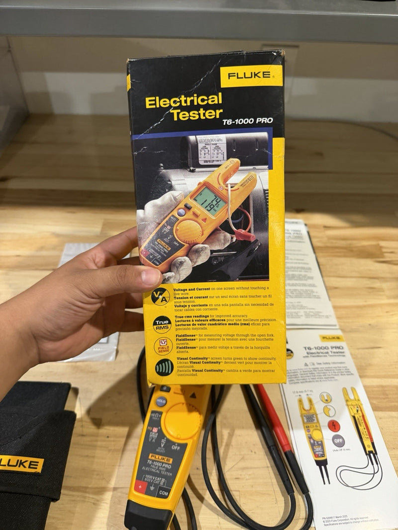 FLUKE T6-1000 PRO ELECTRICAL TESTER FIELDSENSE 1000V AC/DC SHIPS FAST