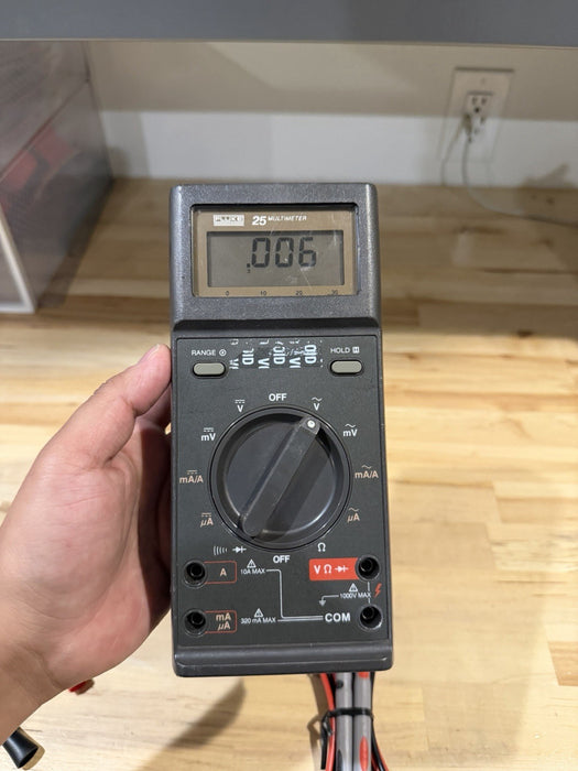 FLUKE 25 MULTIMETER WITH LEADS & CLIPS