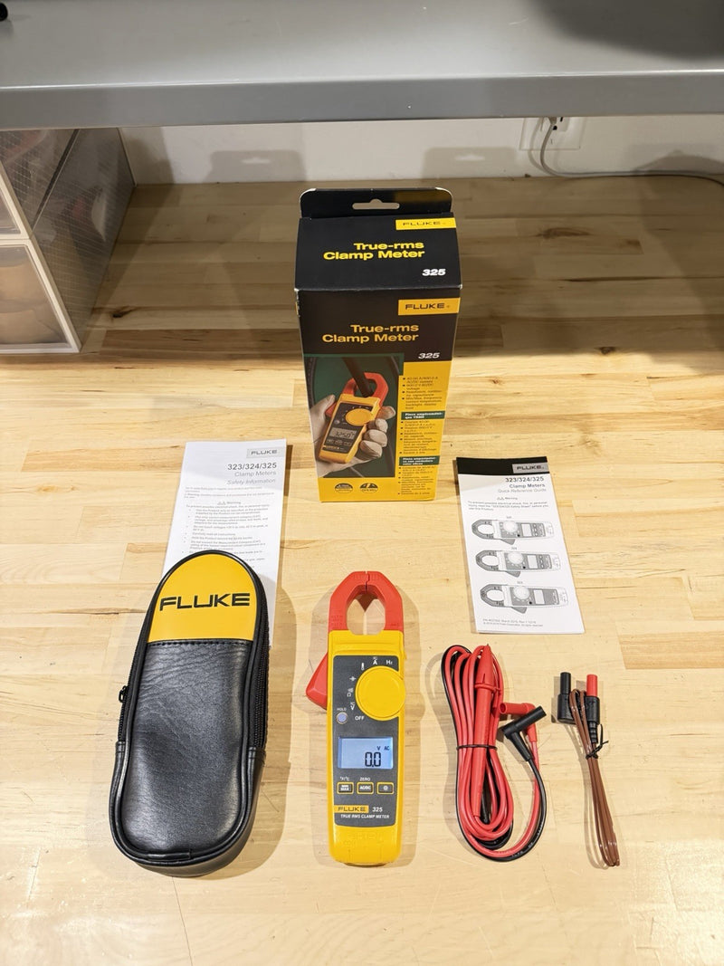 FLUKE 325 TRUE RMS CLAMP METER SHIPS FAST - NEW