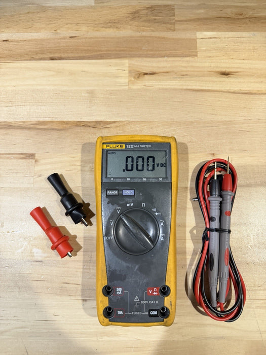 FLUKE 75 III MULTIMETER W/ LEADS (TESTED) SHIPS FAST
