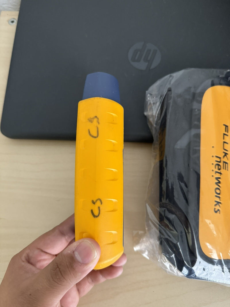 FLUKE NETWORKS MICROSCANNER2 MS2-100 CABLE VERIFIER WITH BAG