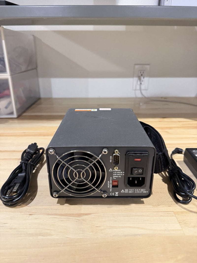 FLUKE 9140 22207T DRY-WELL CALIBRATOR WITH CHARGER TESTED