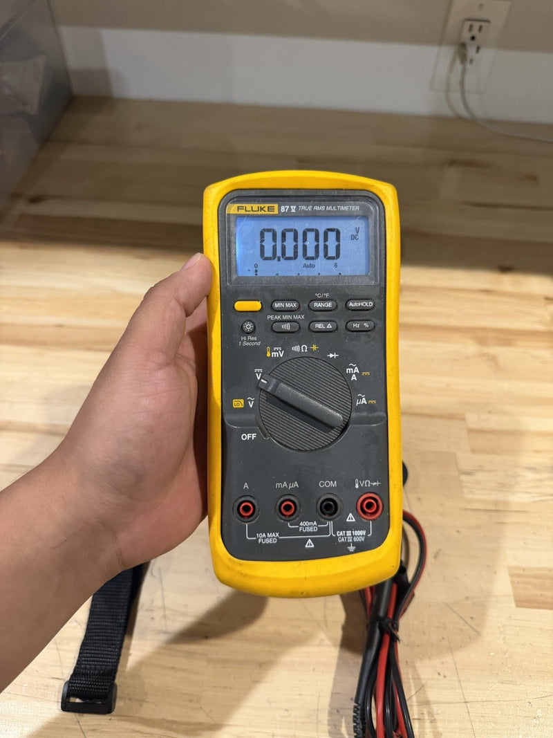 FLUKE 87V TRUE RMS MULTIMETER W/ LEADS (TESTED) SHIPS FAST