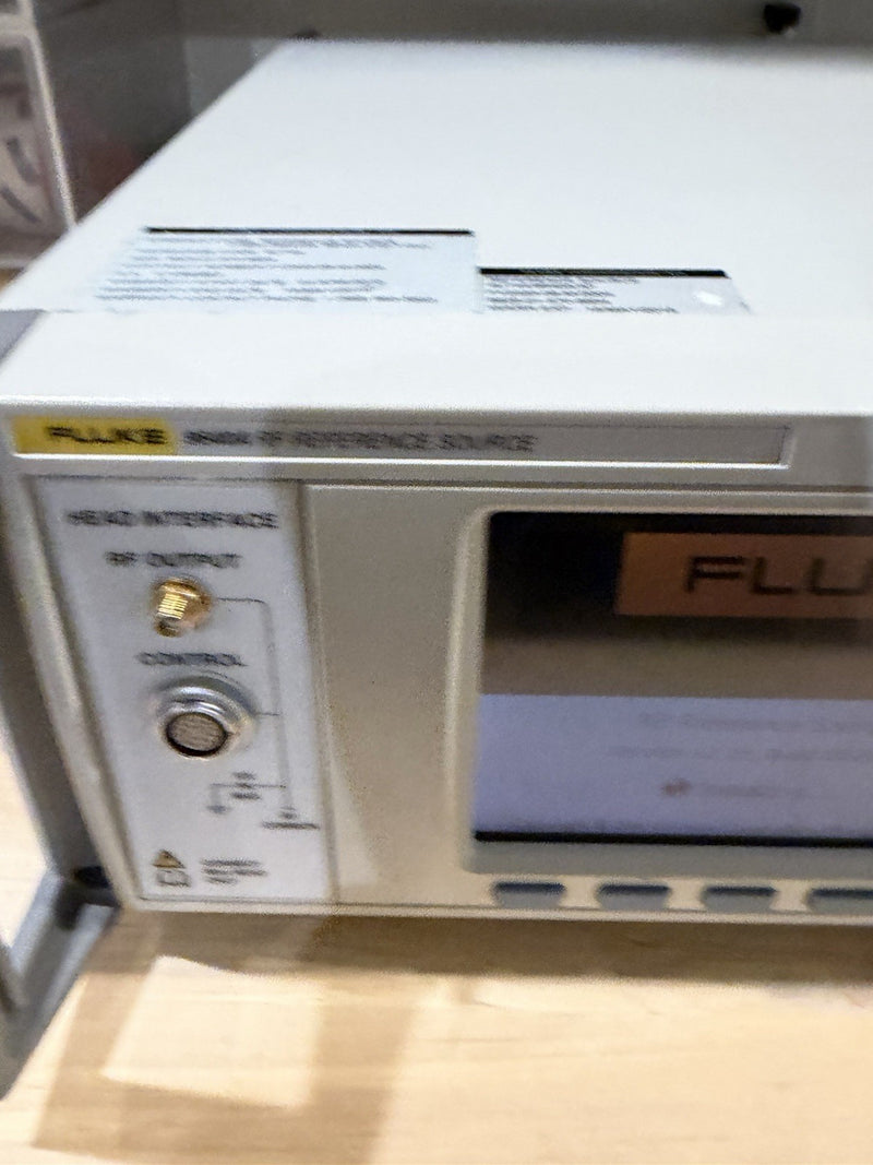 FLUKE 9640A RF REFERENCE SOURCE (PARTS ONLY) FOR PARTS - SHIPS FAST