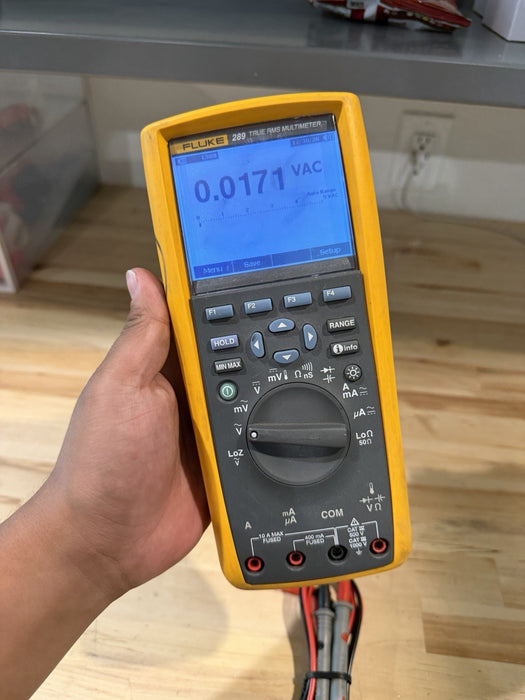 FLUKE 289 TRUE RMS ELECTRONIC LOGGING DIGITAL MULTIMETER WITH LEADS & CLIPS