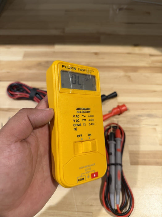 FLUKE 7-600 ELECTRICAL TESTER W/ LEADS & CLIPS (SHIPS FAST) TESTED
