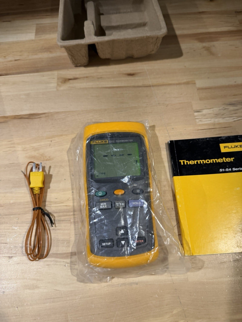 FLUKE 51 II THERMOCOUPLE THERMOMETER
