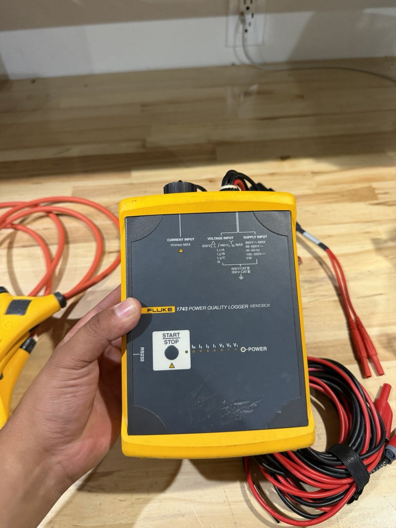FLUKE 1743 POWER QUALITY LOGGER 3 PHASE MEMOBOX (FREE SHIPPING)
