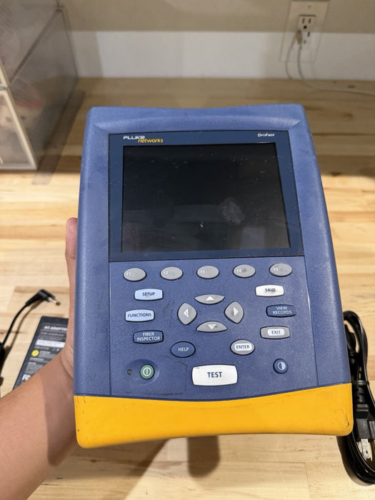 FLUKE NETWORKS OF-500 OPTICAL OPTIFIBER ANALYZER TESTED