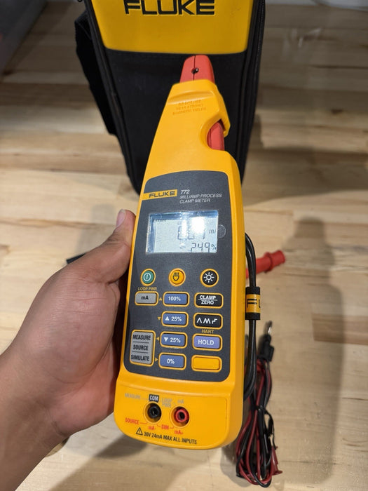 FLUKE 772 MILLIAMP PROCESS CLAMP WITH LEADS & CLIPS TESTED