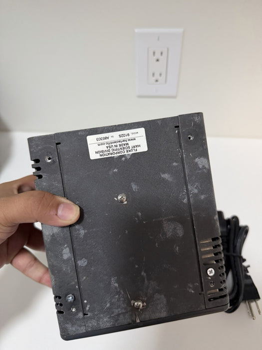 FLUKE 9102S DRY-WELL CALIBRATOR FOR PARTS