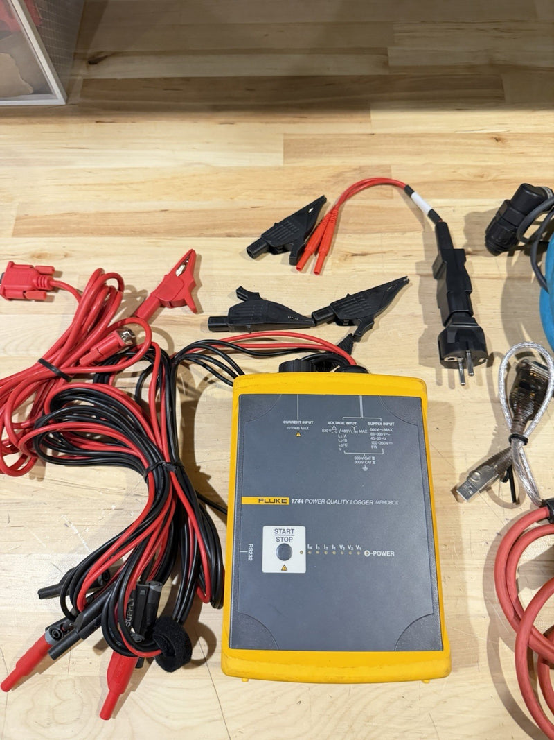 FLUKE 1744 POWER QUALITY LOGGER 3 PHASE PQA MEMOBOX (TESTED) FREE SHIPPING