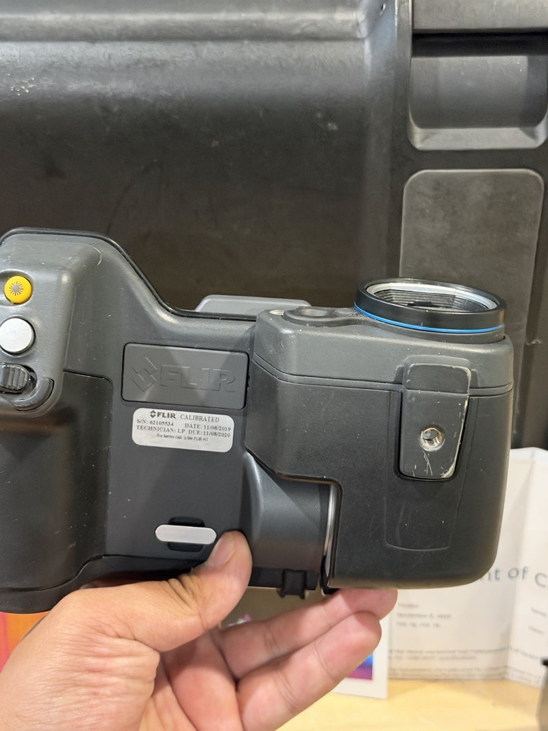 FLIR T420BX THERMAL IMAGING CAMERA WITH CHARGER & BATTERIES TESTED