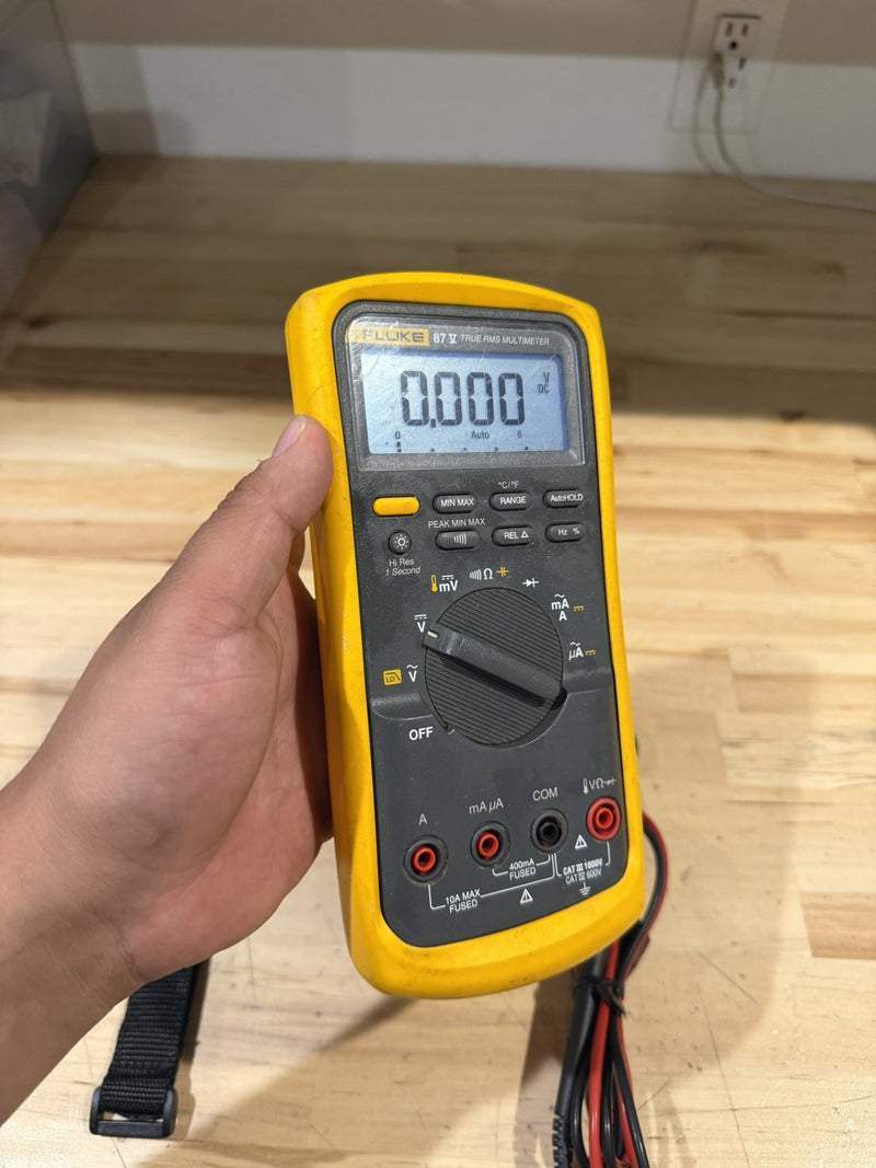FLUKE 87V TRUE RMS MULTIMETER W/ LEADS (TESTED) SHIPS FAST