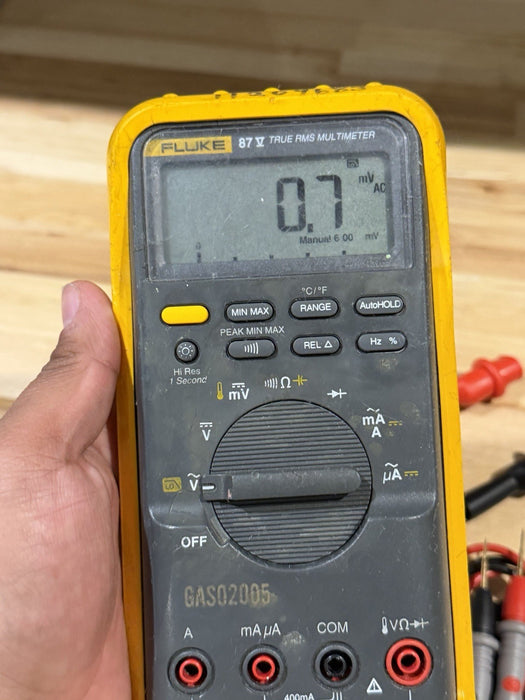 FLUKE 87V TRUE RMS MULTIMETER W/ LEADS - TESTED (SHIPS FAST)