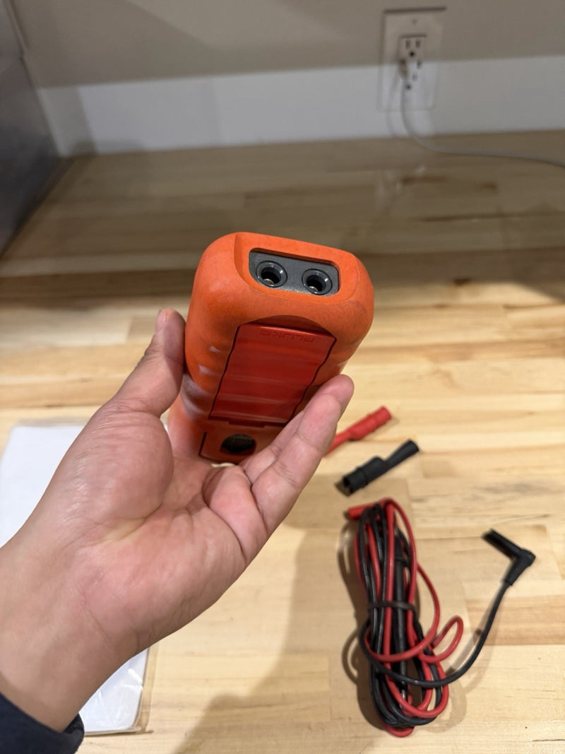 FLUKE 707EX MA CALIBRATOR WITH LEADS & MANUAL TESTED