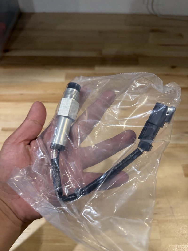 CAT 183-8597 ALUMINUM HIGH OUTPUT MAGNETIC SPPED SENSOR
