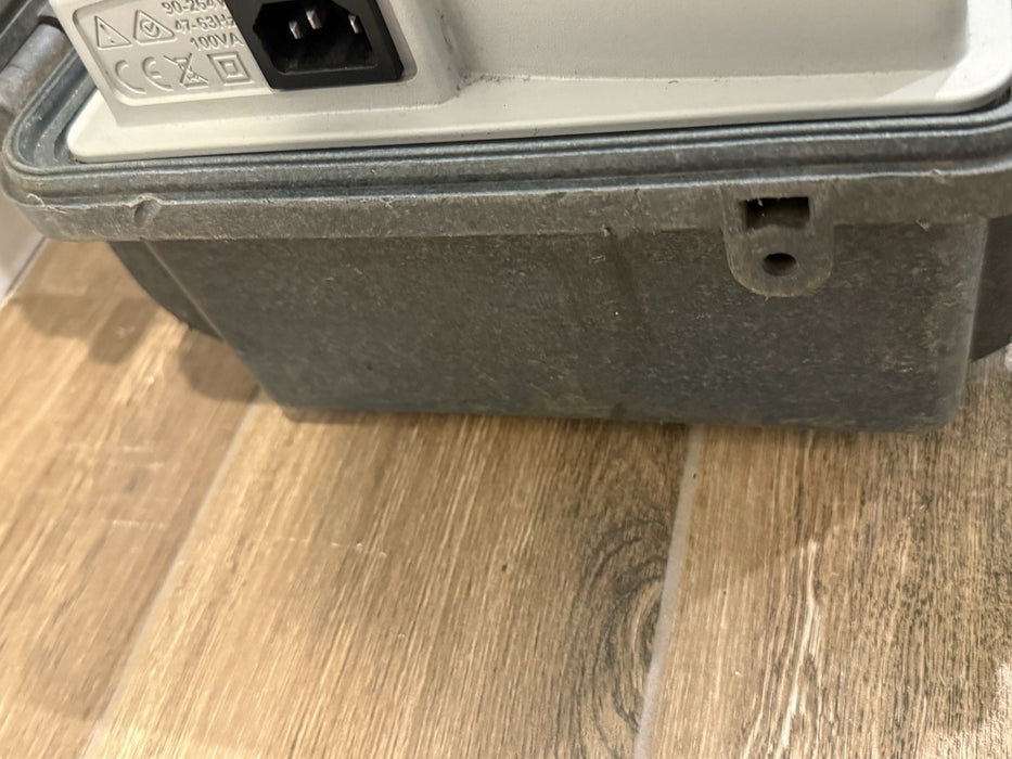 MEGGER MIT1025 10KV INSULATION TESTER WITH CHARGER