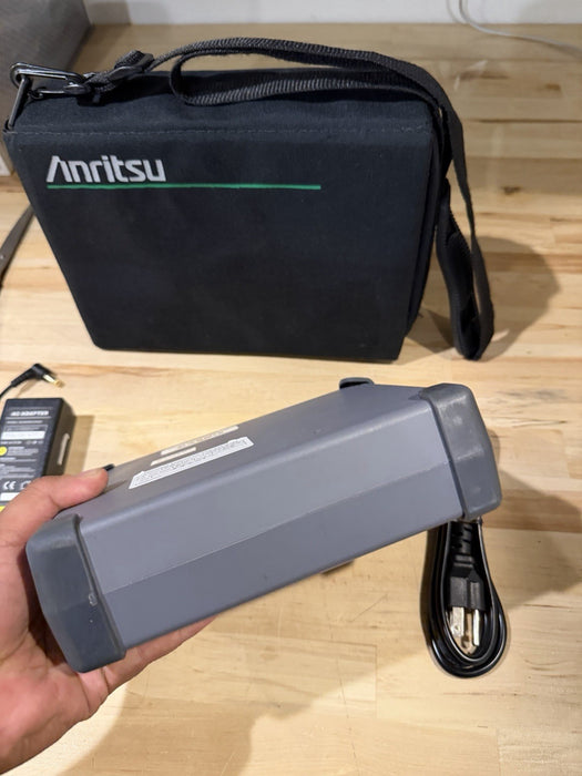 ANRITSU SITE MASTER S251A ANALYZER WITH CHARGER TESTED