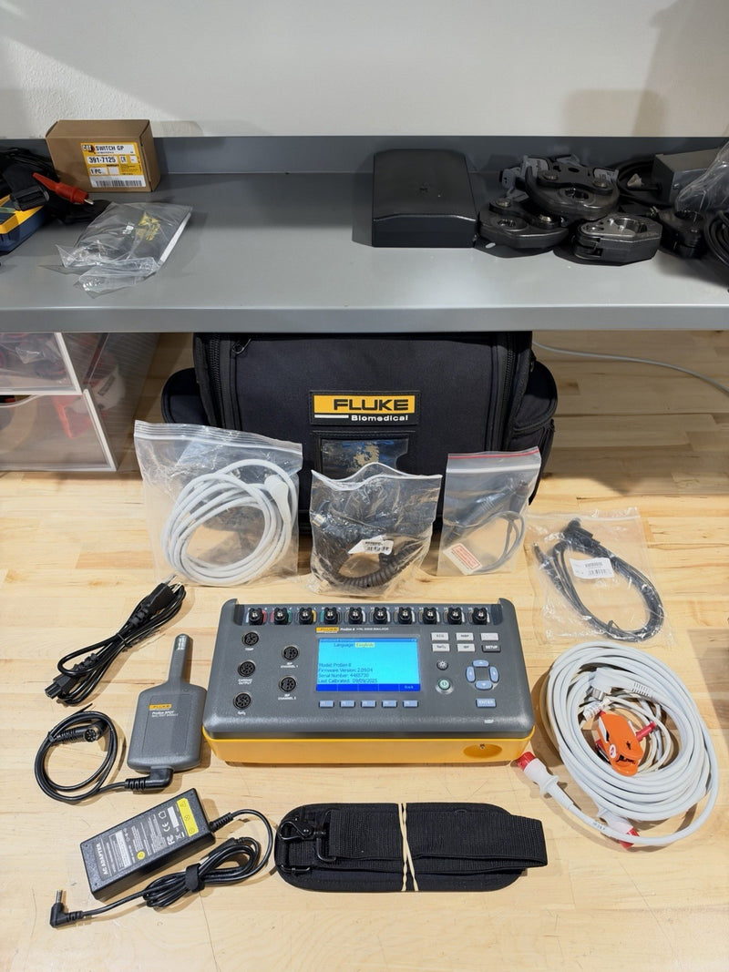 FLUKE BIOMEDICAL PROSIM 8 VITAL SIGNS SIMULATOR KIT W/ SPO2 (CALIBRATED 2026)