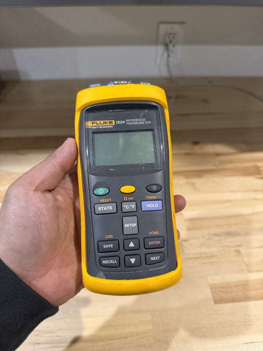 FLUKE 1524 REFERENCE THERMOMETER (PARTS ONLY) FOR PARTS - SHIPS FAST