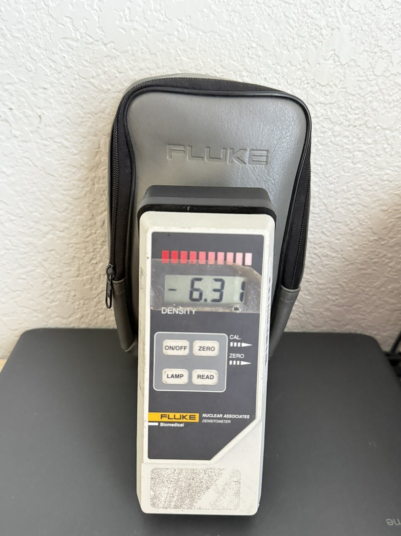 FLUKE BIOMEDICAL NUCLEAR ASSOCIATES DENSITOMETER DIGITAL CLAMSHELL DENSITOMETER